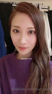 白裙长相甜美妹子，近距离拍摄沙发调情穿上情趣装，口交上位骑乘猛操揉奶